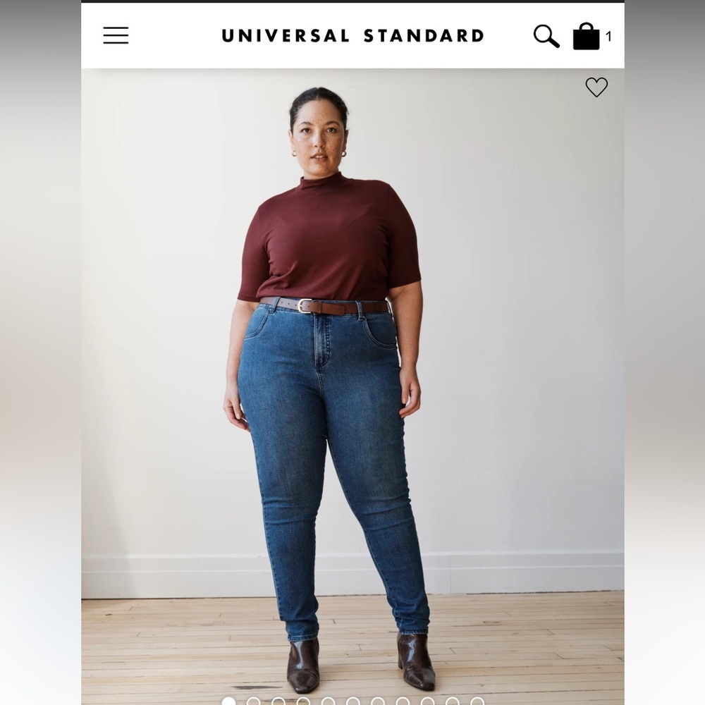 Size 24 Universal Standard skinny jeans in true blue